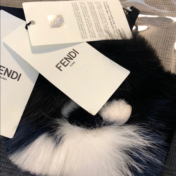 Fendi Fur Flower Bag Charm - Picture 5 of 8
